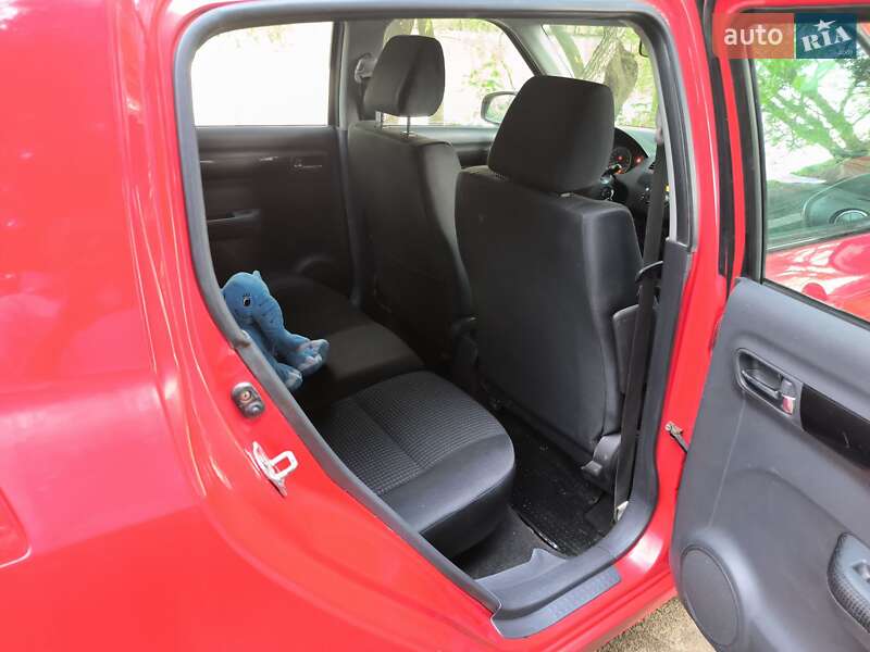 Хэтчбек Suzuki Swift 2006 в Виннице фото 3 Хэтчбек Suzuki Swift 2006 в Виннице