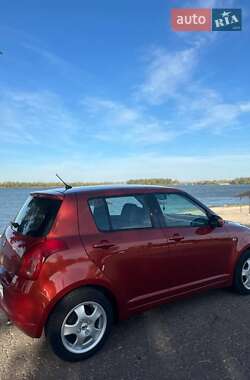Хэтчбек Suzuki Swift 2008 в 