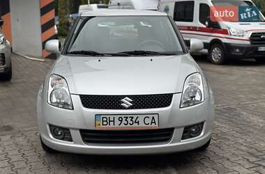Хэтчбек Suzuki Swift 2008 в 
