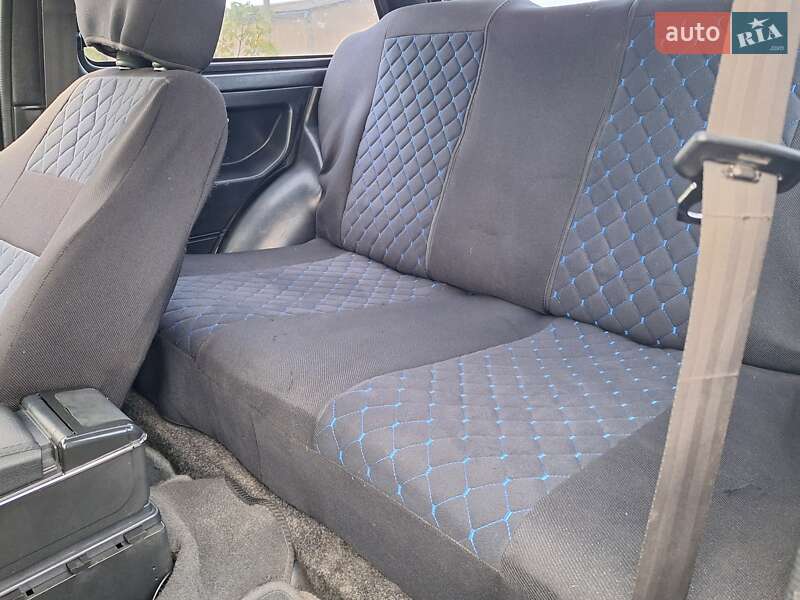 Хетчбек Suzuki Swift 1984 в Одесі фото 6 Хетчбек Suzuki Swift 1984 в Одесі