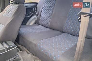 Хэтчбек Suzuki Swift 1984 в 