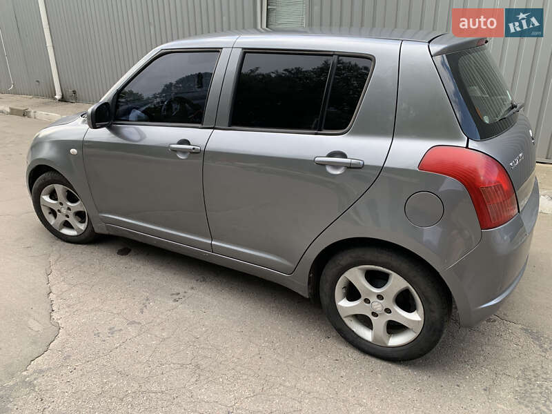 Хэтчбек Suzuki Swift 2008 в Сумах фото 3 Хэтчбек Suzuki Swift 2008 в Сумах