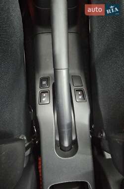 Хетчбек Suzuki Swift 2010 в 