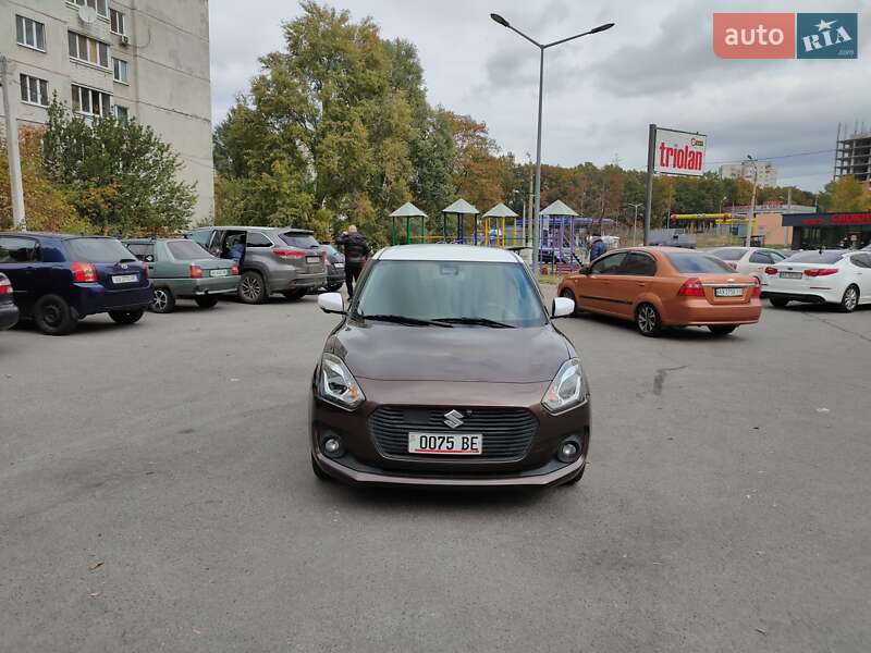 Хэтчбек Suzuki Swift 2018 в Киеве фото 9 Хэтчбек Suzuki Swift 2018 в Киеве