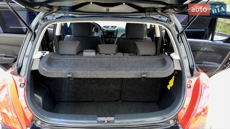 Хэтчбек Suzuki Swift 2012 в Броварах