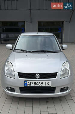 Хэтчбек Suzuki Swift 2007 в Львове Хэтчбек Suzuki Swift 2007 в Львове