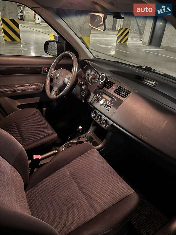 Хетчбек Suzuki Swift 2008 в Києві фото 5 Хетчбек Suzuki Swift 2008 в Києві