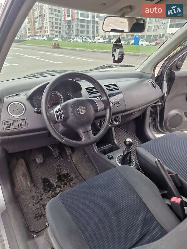 Хетчбек Suzuki Swift 2008 в Києві фото 11 Хетчбек Suzuki Swift 2008 в Києві