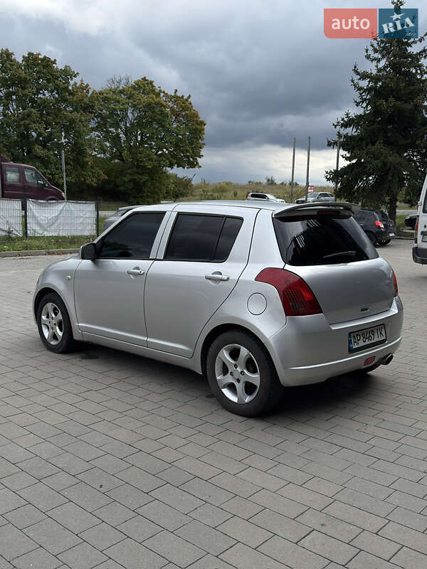 Хетчбек Suzuki Swift 2007 в Львові
