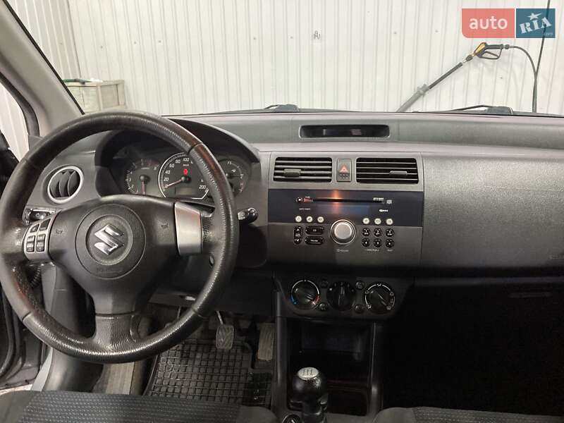 Хетчбек Suzuki Swift 2008 в Києві