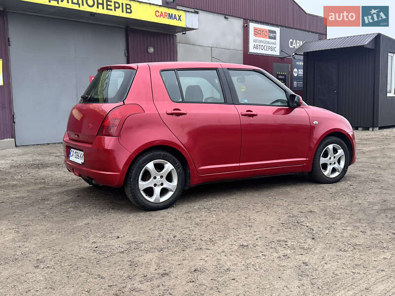 Хэтчбек Suzuki Swift 2006 в Черкассах