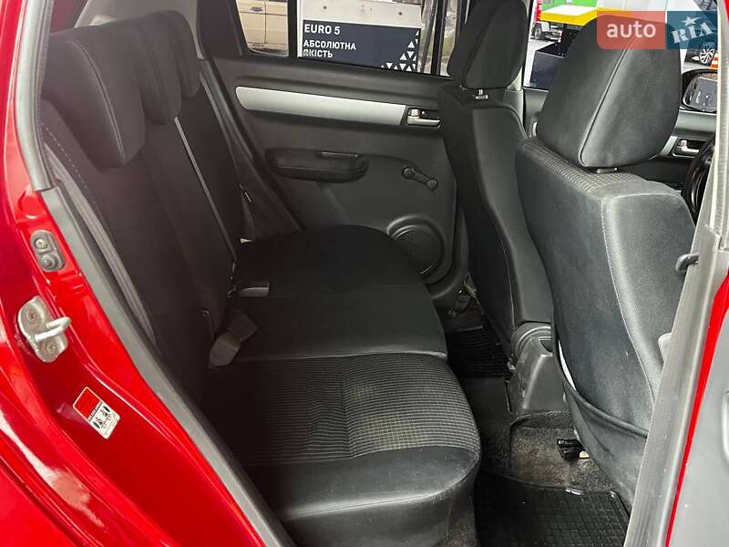 Хетчбек Suzuki Swift 2006 в Дніпрі фото 13 Хетчбек Suzuki Swift 2006 в Дніпрі