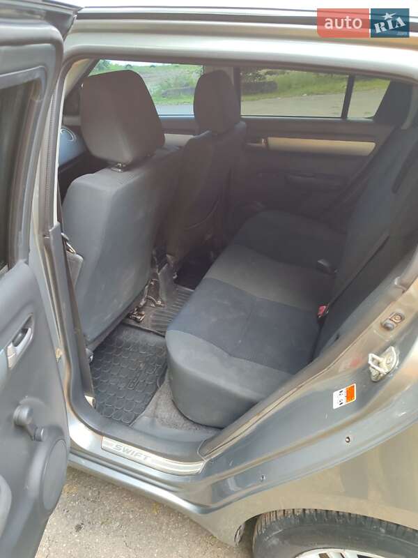 Хэтчбек Suzuki Swift 2008 в Тлумаче фото 12 Хэтчбек Suzuki Swift 2008 в Тлумаче