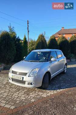 Хэтчбек Suzuki Swift 2008 в Черновцах