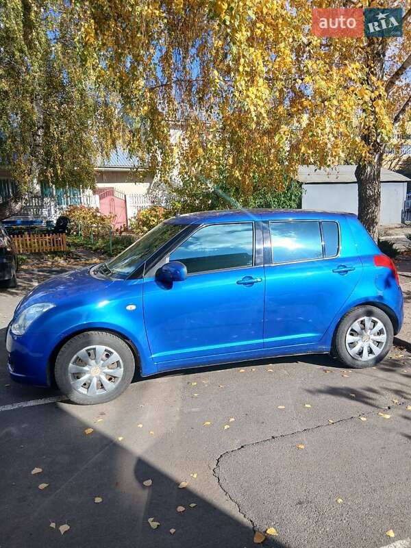 Хетчбек Suzuki Swift 2006 в Хмельницькому
