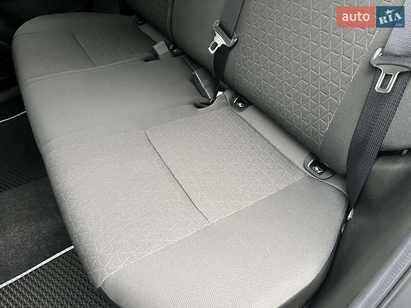 Хэтчбек Suzuki Swift 2024 в Виннице