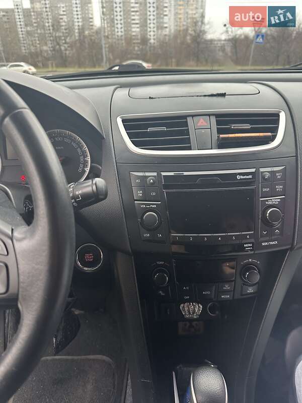 Хэтчбек Suzuki Swift 2016 в Киеве фото 12 Хэтчбек Suzuki Swift 2016 в Киеве
