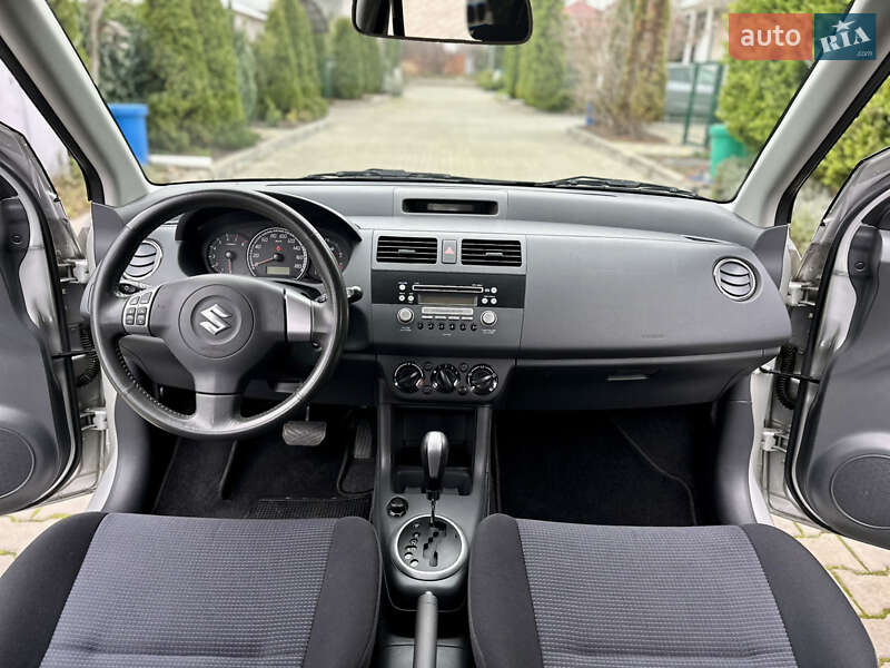 Хэтчбек Suzuki Swift 2008 в Одессе