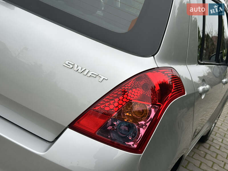 Хэтчбек Suzuki Swift 2008 в Одессе