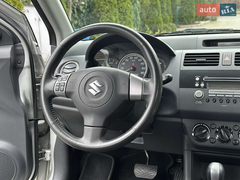 Хэтчбек Suzuki Swift 2008 в Одессе