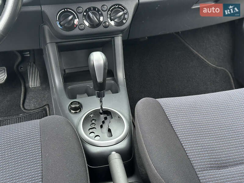 Хэтчбек Suzuki Swift 2008 в Одессе фото 31 Хэтчбек Suzuki Swift 2008 в Одессе