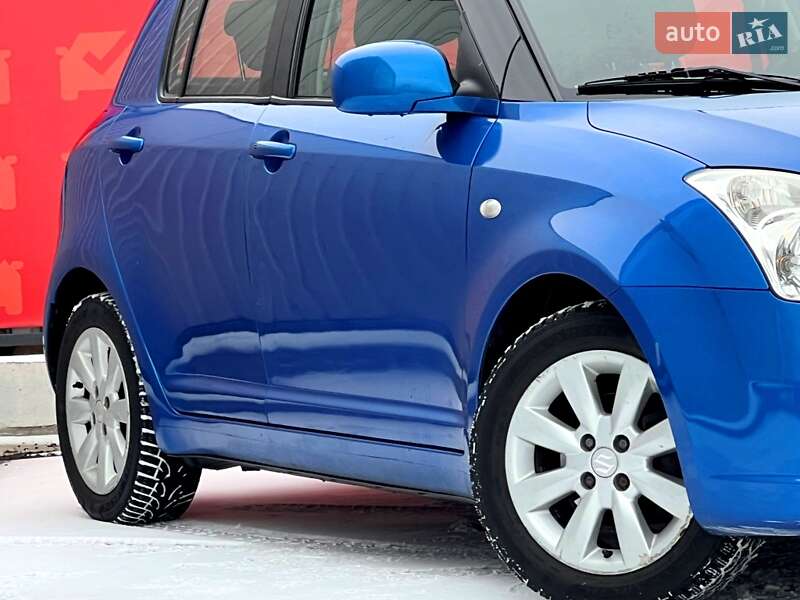 Хетчбек Suzuki Swift 2006 в Києві