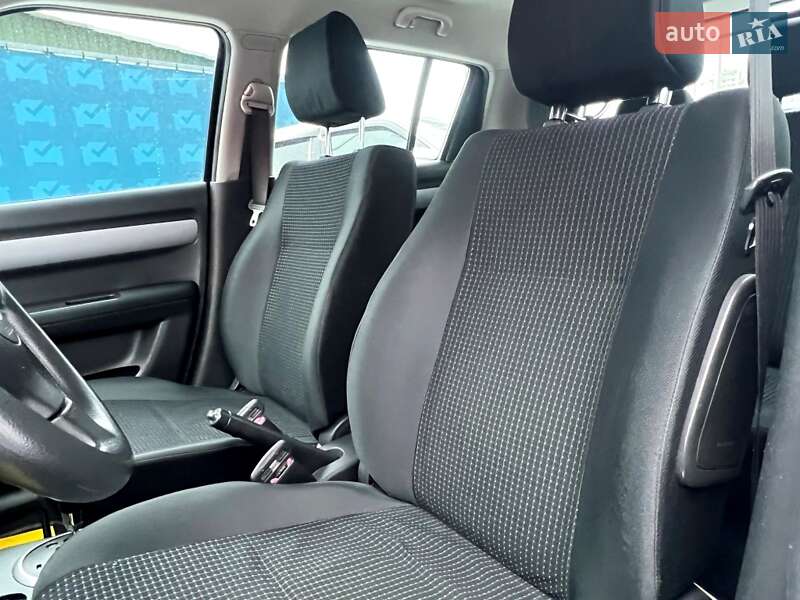 Хетчбек Suzuki Swift 2006 в Києві