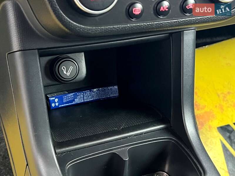 Хетчбек Suzuki Swift 2006 в Києві