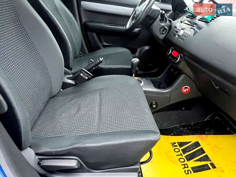 Хетчбек Suzuki Swift 2006 в Києві