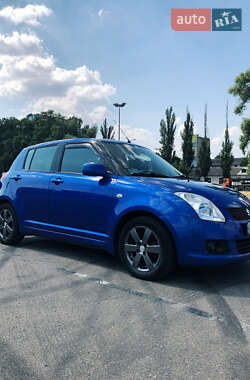 Хэтчбек Suzuki Swift 2008 в Киеве