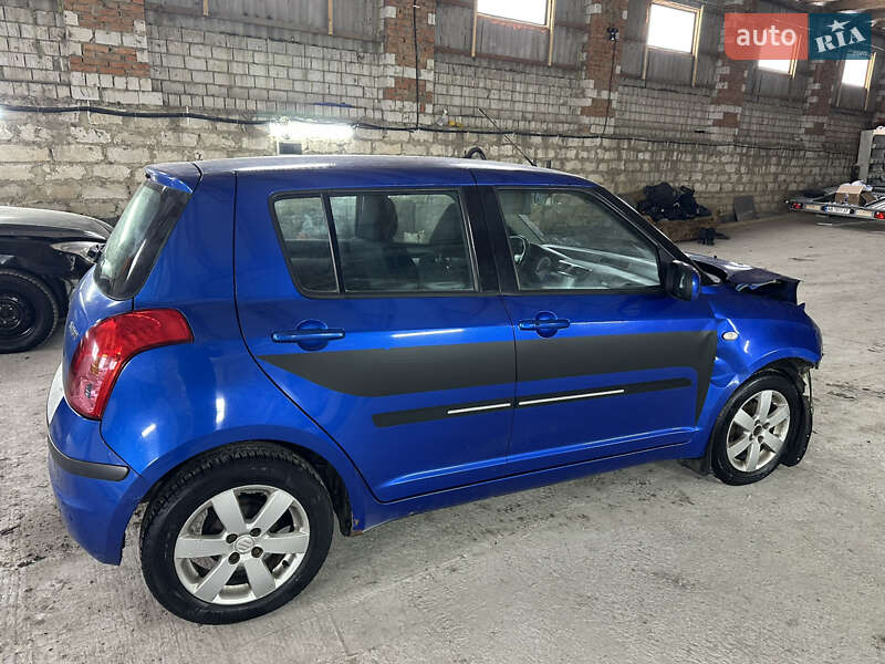 Хэтчбек Suzuki Swift 2009 в Тульчине