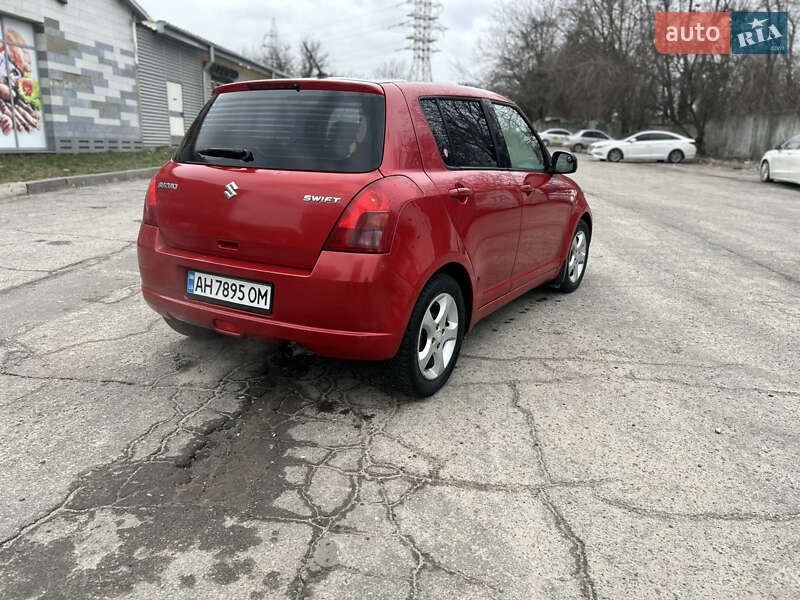 Хэтчбек Suzuki Swift 2007 в Днепре