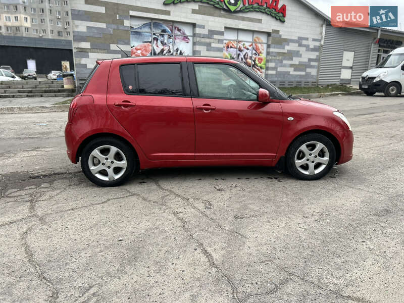 Хэтчбек Suzuki Swift 2007 в Днепре