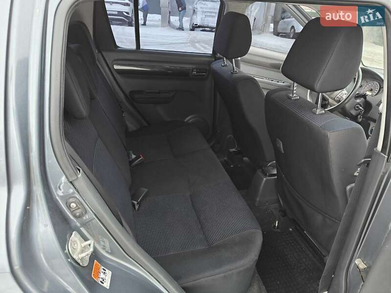 Хэтчбек Suzuki Swift 2007 в Киеве фото 10 Хэтчбек Suzuki Swift 2007 в Киеве