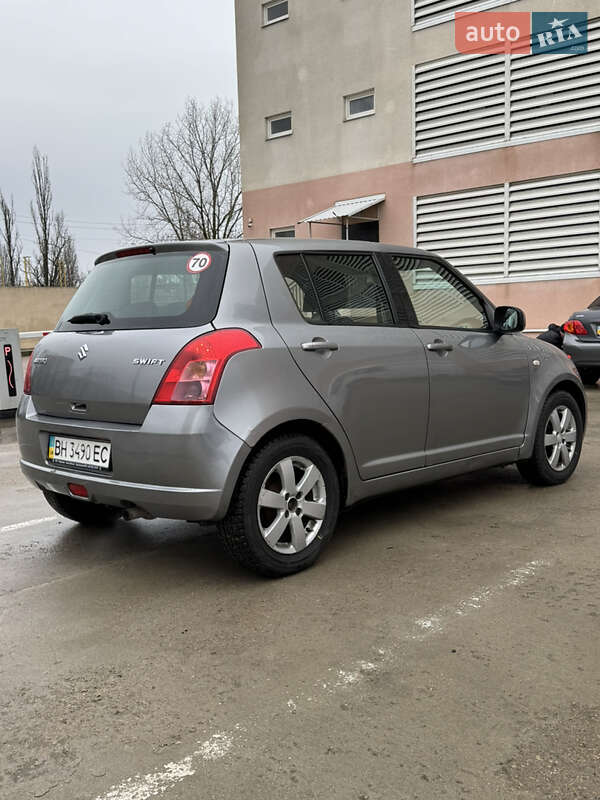 Хетчбек Suzuki Swift 2008 в Одесі фото 3 Хетчбек Suzuki Swift 2008 в Одесі