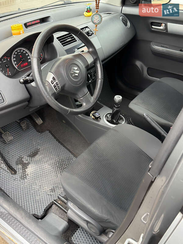 Хетчбек Suzuki Swift 2008 в Одесі фото 16 Хетчбек Suzuki Swift 2008 в Одесі