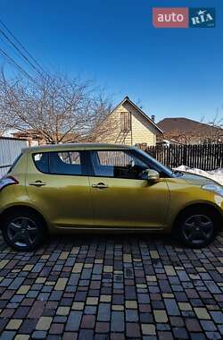 Хетчбек Suzuki Swift 2014 в Києві