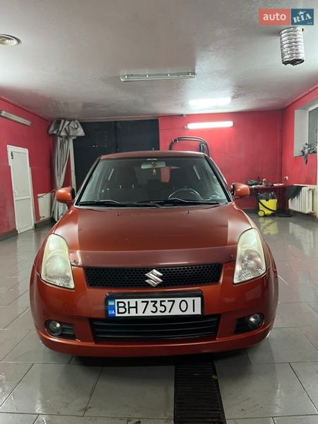 Хэтчбек Suzuki Swift 2007 в Одессе