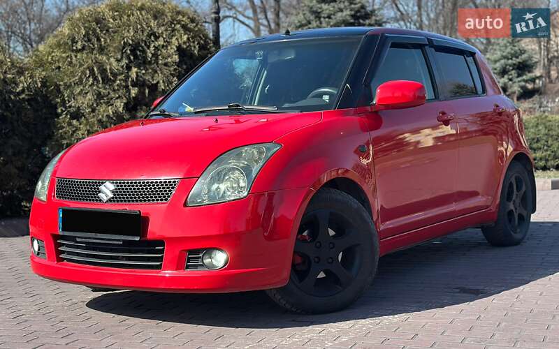 Хэтчбек Suzuki Swift 2005 в Днепре фото Хэтчбек Suzuki Swift 2005 в Днепре