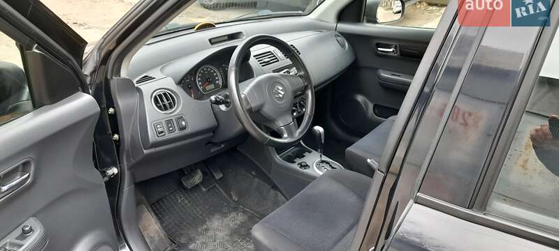 Хэтчбек Suzuki Swift 2006 в Одессе