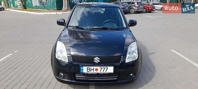 Хэтчбек Suzuki Swift 2006 в Одессе