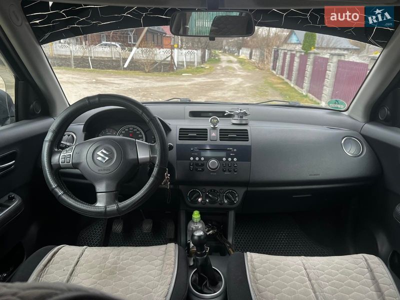 Хэтчбек Suzuki Swift 2006 в Корце фото 12 Хэтчбек Suzuki Swift 2006 в Корце