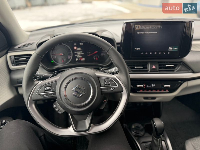 Хетчбек Suzuki Swift 2025 в Хмельницькому фото 50 Хетчбек Suzuki Swift 2025 в Хмельницькому
