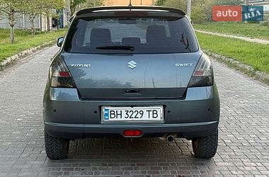 Хэтчбек Suzuki Swift 2007 в Одессе