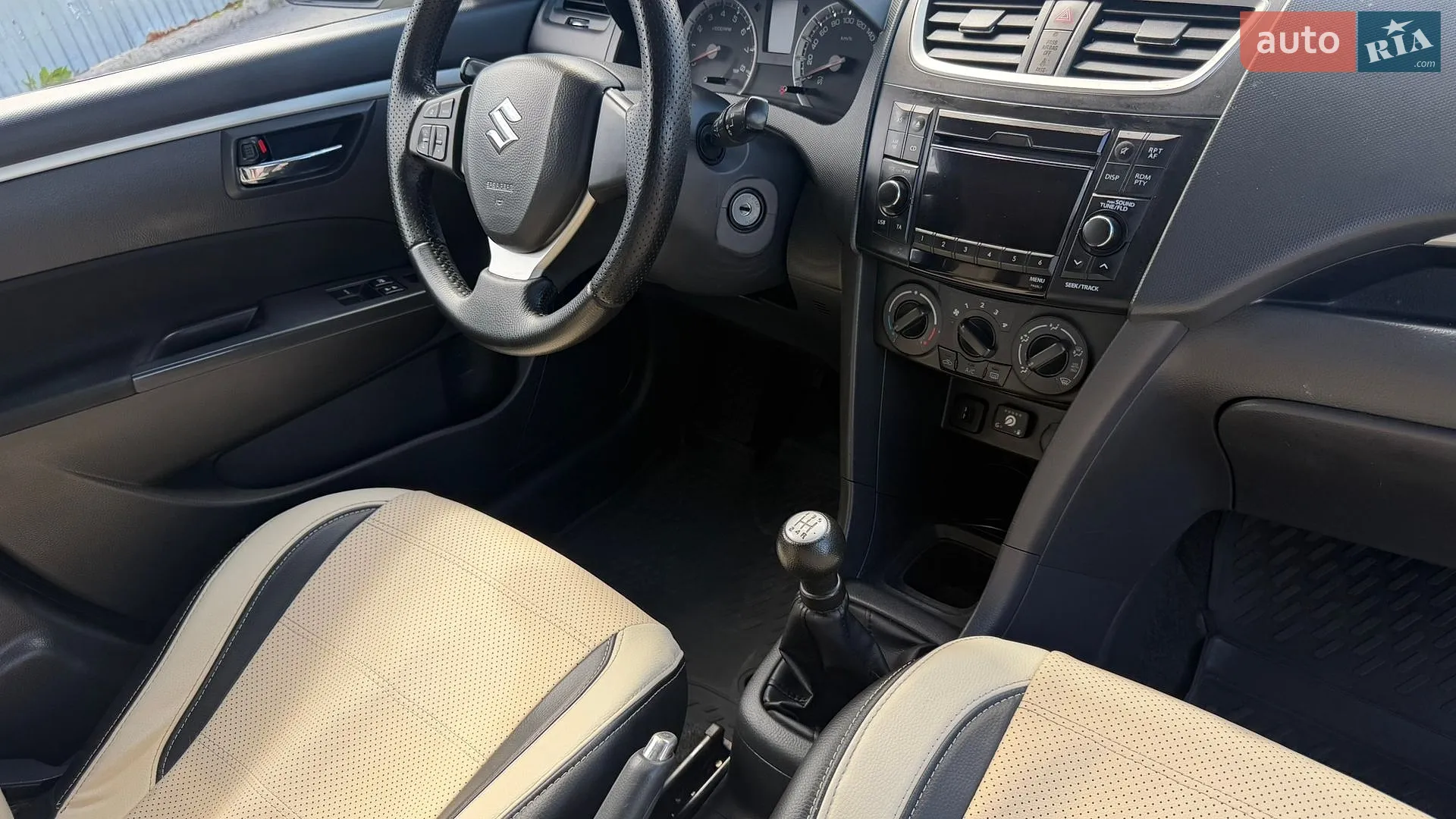 Suzuki Swift 2011 VIN TSMNZC72S00124174 фото оголошення 14 з 36