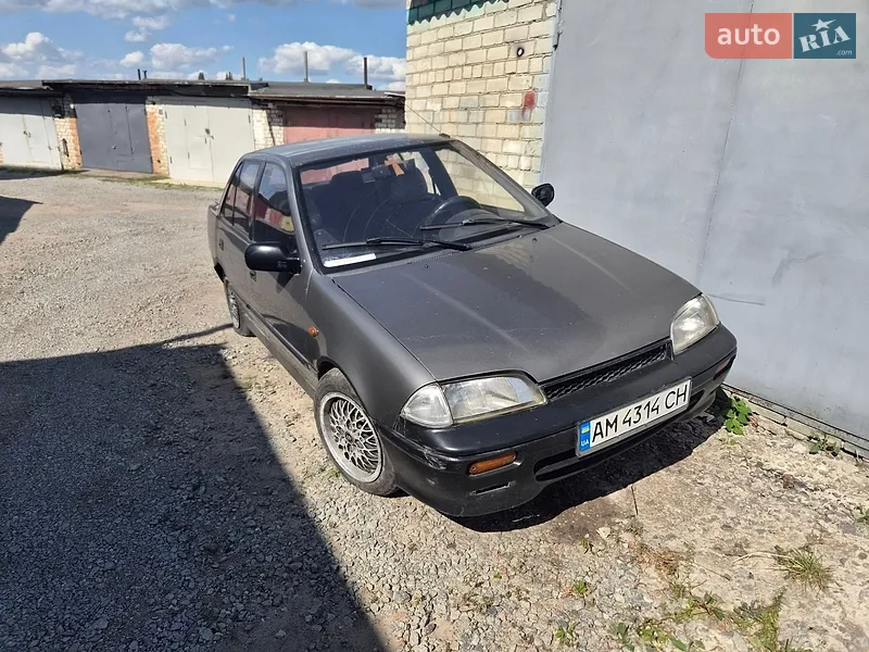 Suzuki Swift 1995