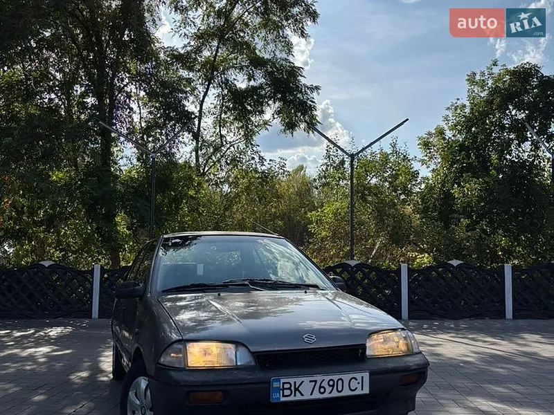 Suzuki Swift 1995
