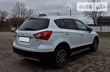 Хэтчбек Suzuki SX4 2014 в Киеве