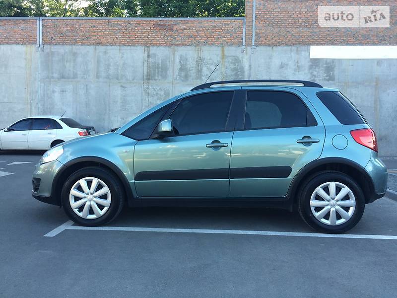 Suzuki SX4 2013 года