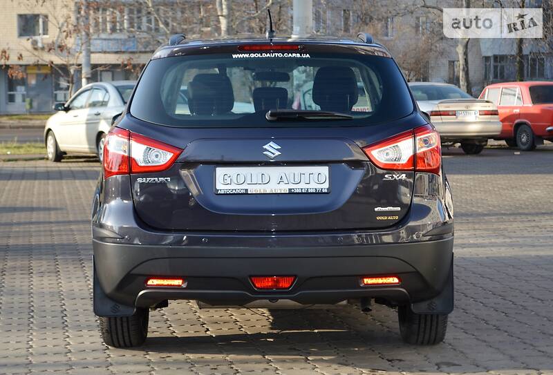 Позашляховик / Кросовер Suzuki SX4 2014 в Одесі
